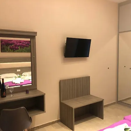 Hotell Pavlos 2*